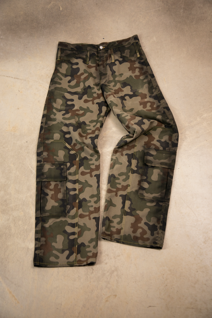 CAMOUFLAGE CARPENTER PANTS
