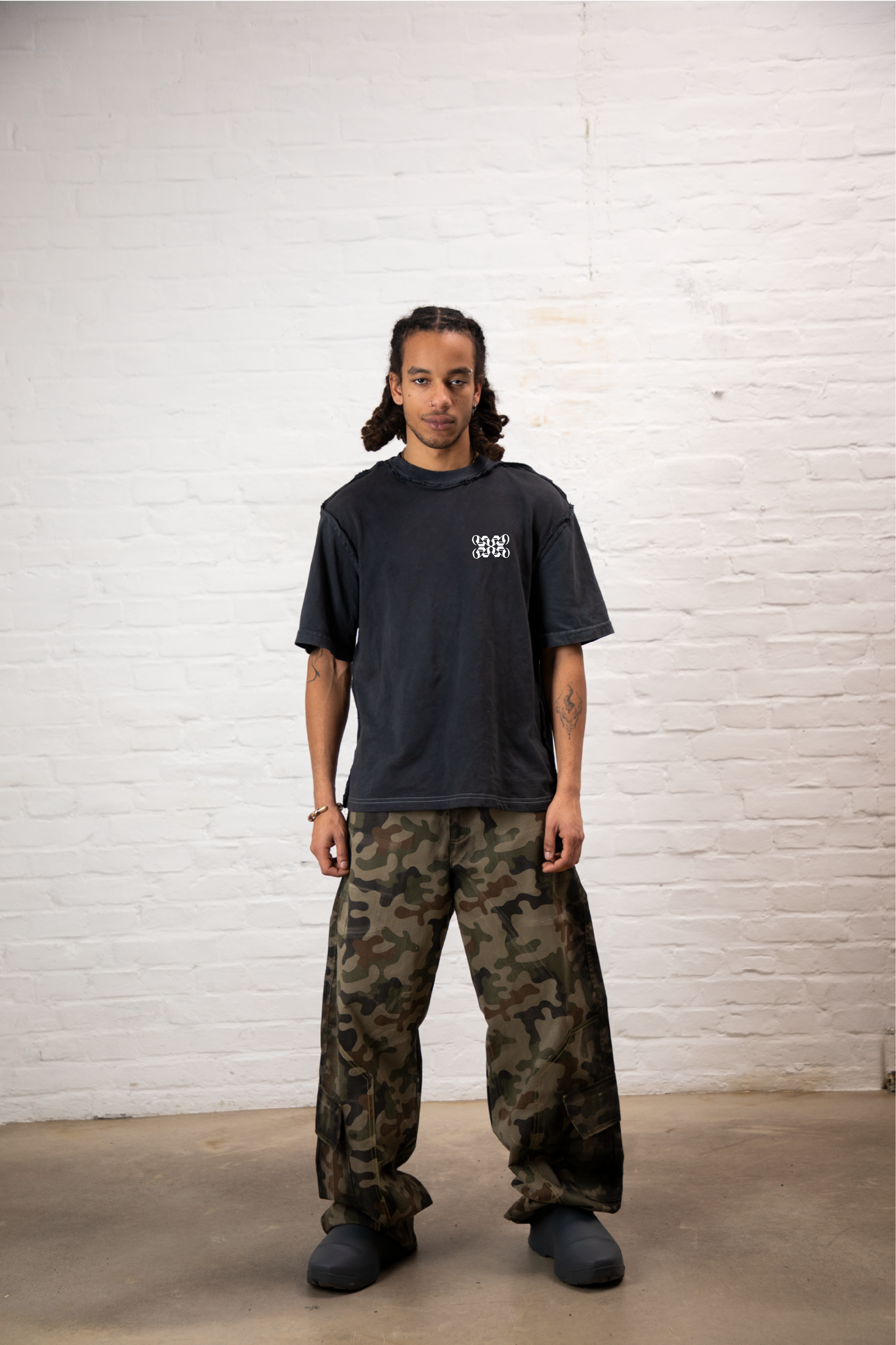 ATELIER LOGO T-SHIRT BLACK